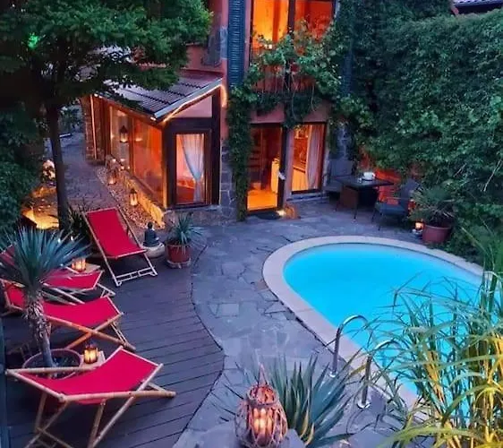 Ferienhaus-sauna Pool Whirlpool Дом отдыха Гримма