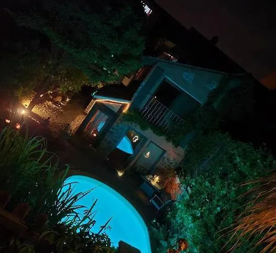 Ferienhaus-sauna Pool Whirlpool Дом отдыха *